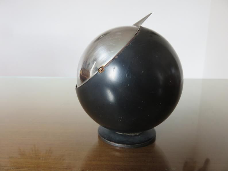 70s metal "ball" ashtray