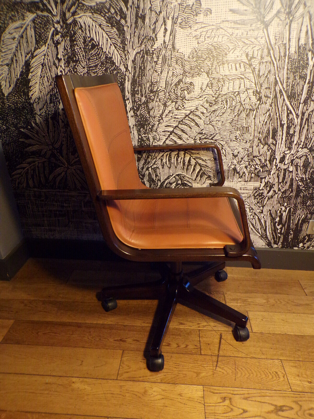 Vintage Cofemo leather armchair