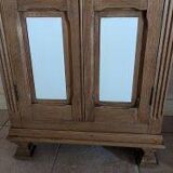 display cabinet