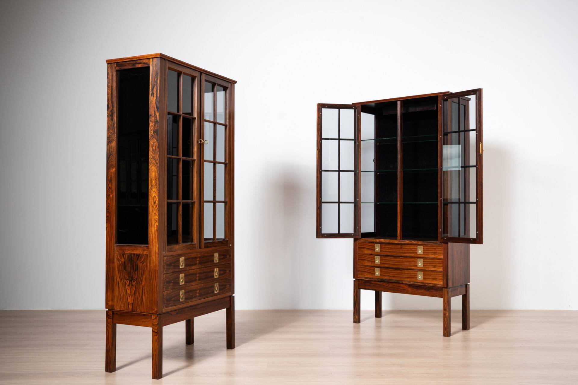 Pair of Vintage Display Cabinets by Bruksbo, Norway, 1960s