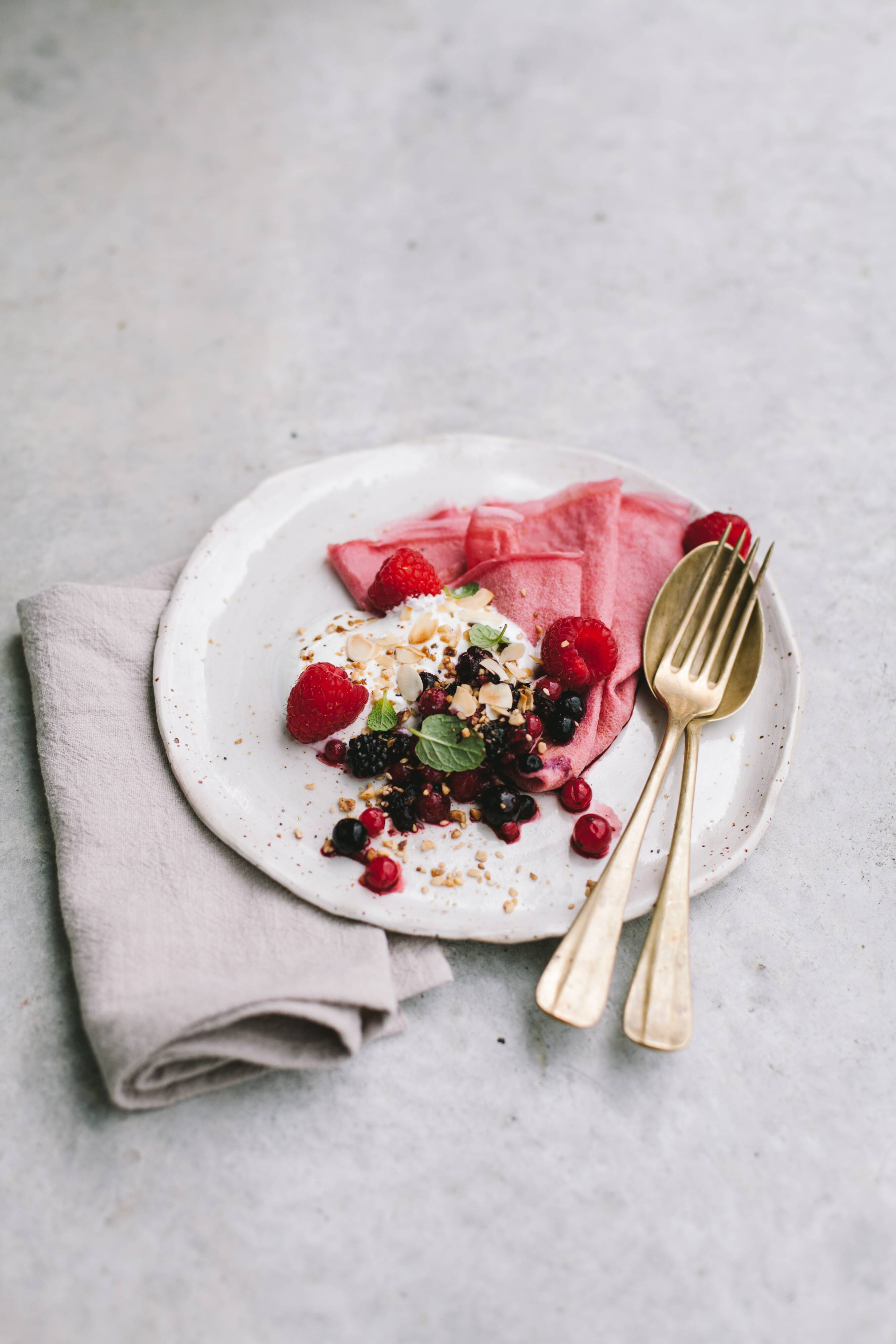 Natural washed linen napkin with embroidery