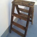 Stepladder has 4 steps