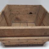 Wooden box trapezoidal