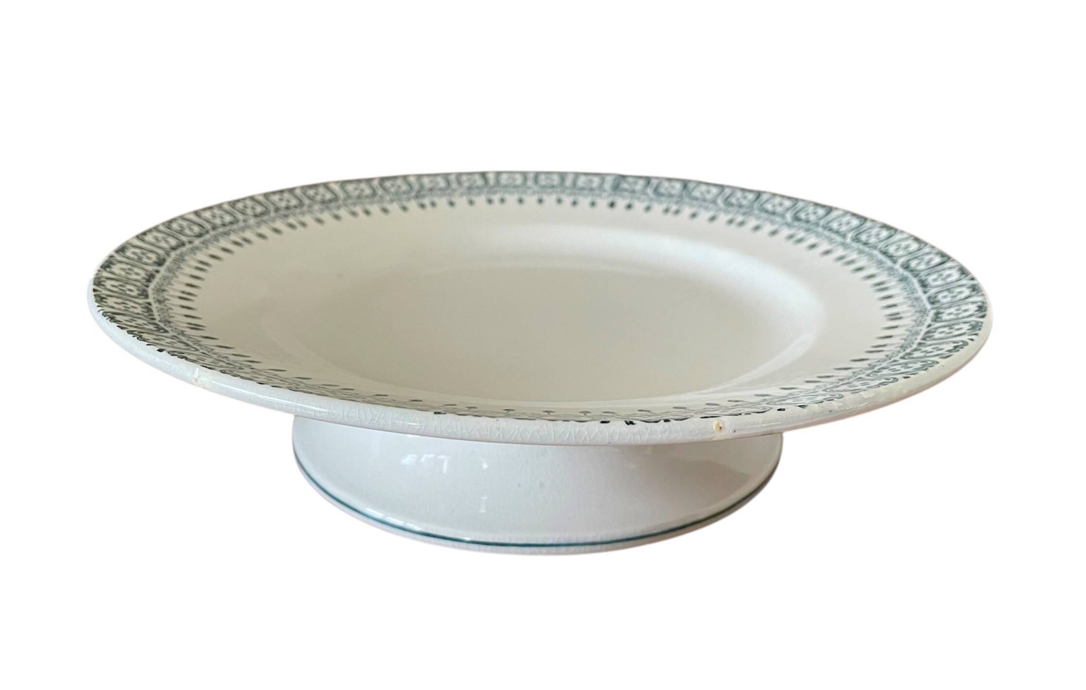 Antique mignardise dish on a pedestal in Saint-Amand earthenware (Nord)