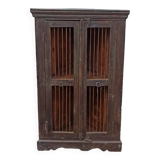 Armoire d'angle ancienne en bois