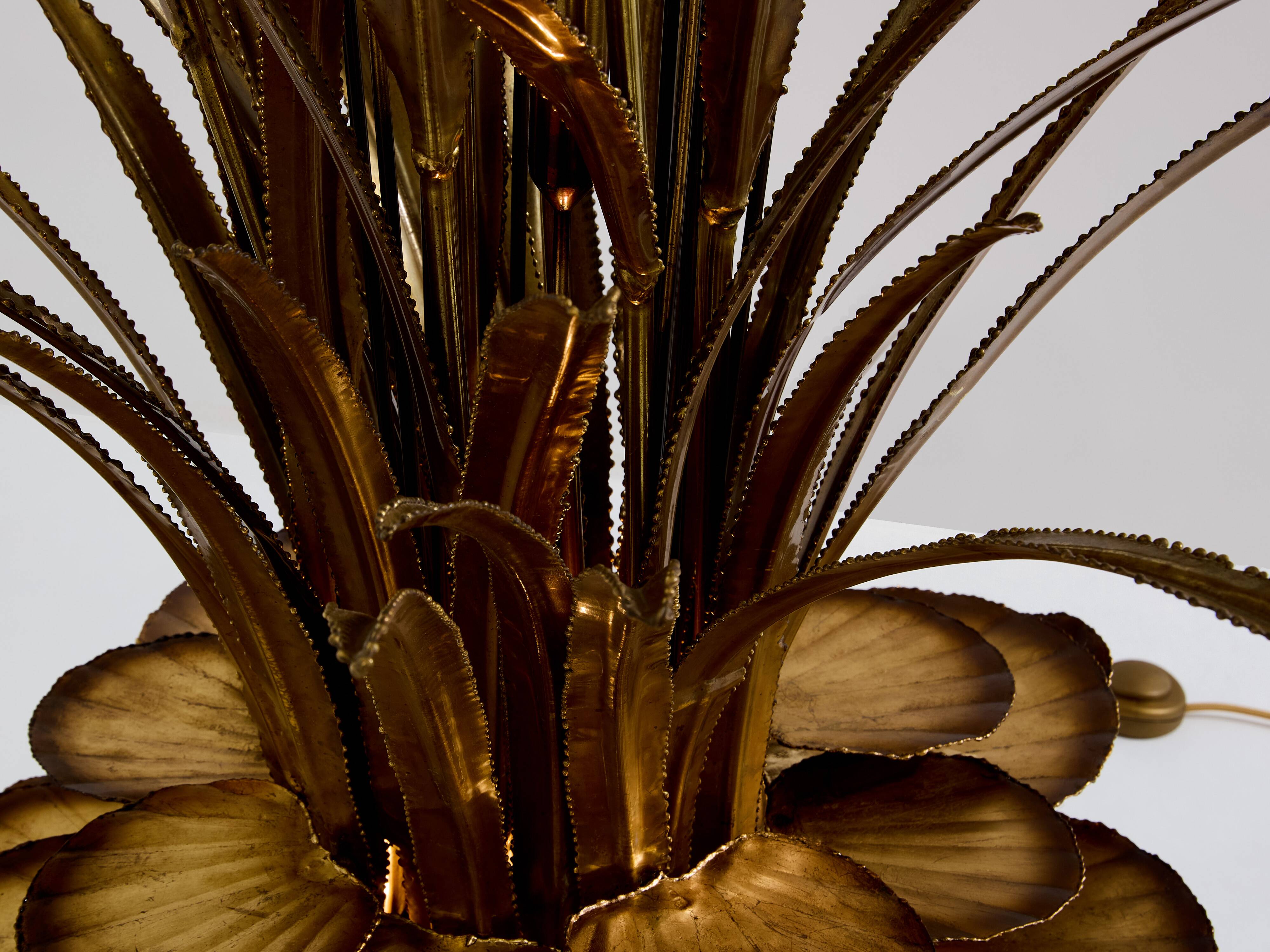 Pair of Maison Jansen brass floor lamps with reeds and water lilies, 1970s