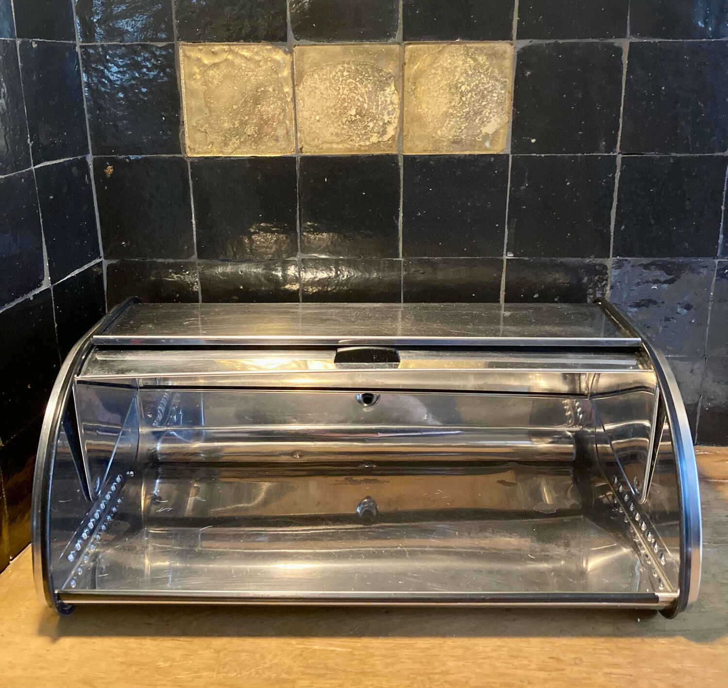 Stainless steel bread box