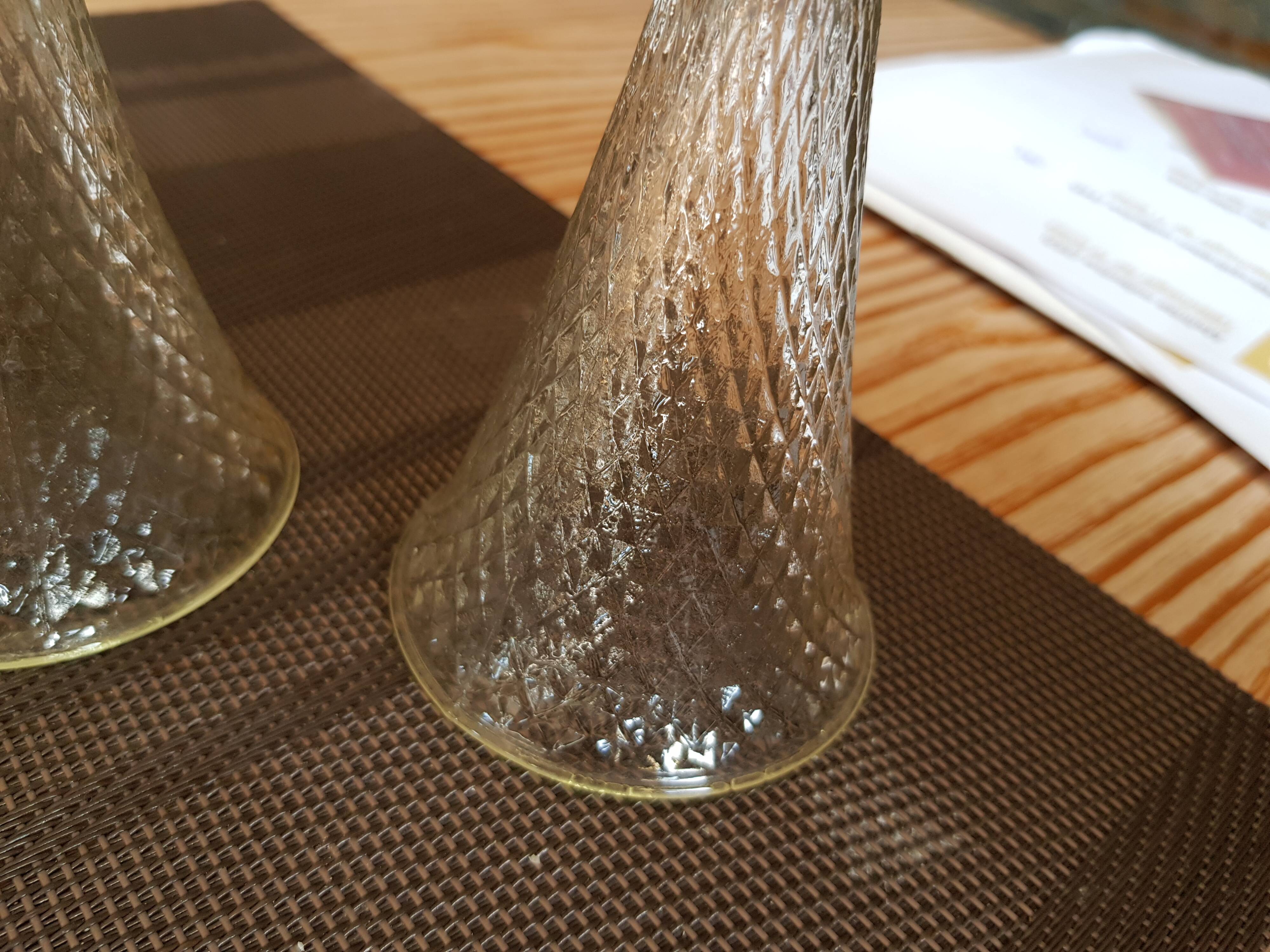 Flutes without feet "pomponettes"