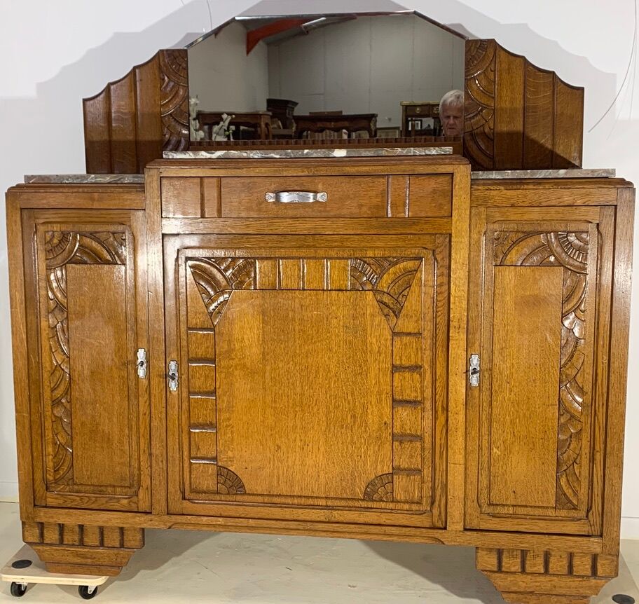 Buffet art deco en chêne massif