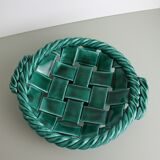 Green braided earthenware cut