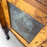 Buffet en noyer burr italien, années 1930.