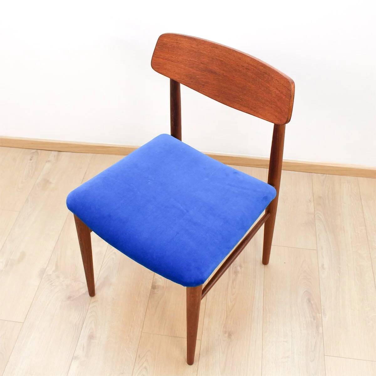 Wiesner-Hager chair in teak