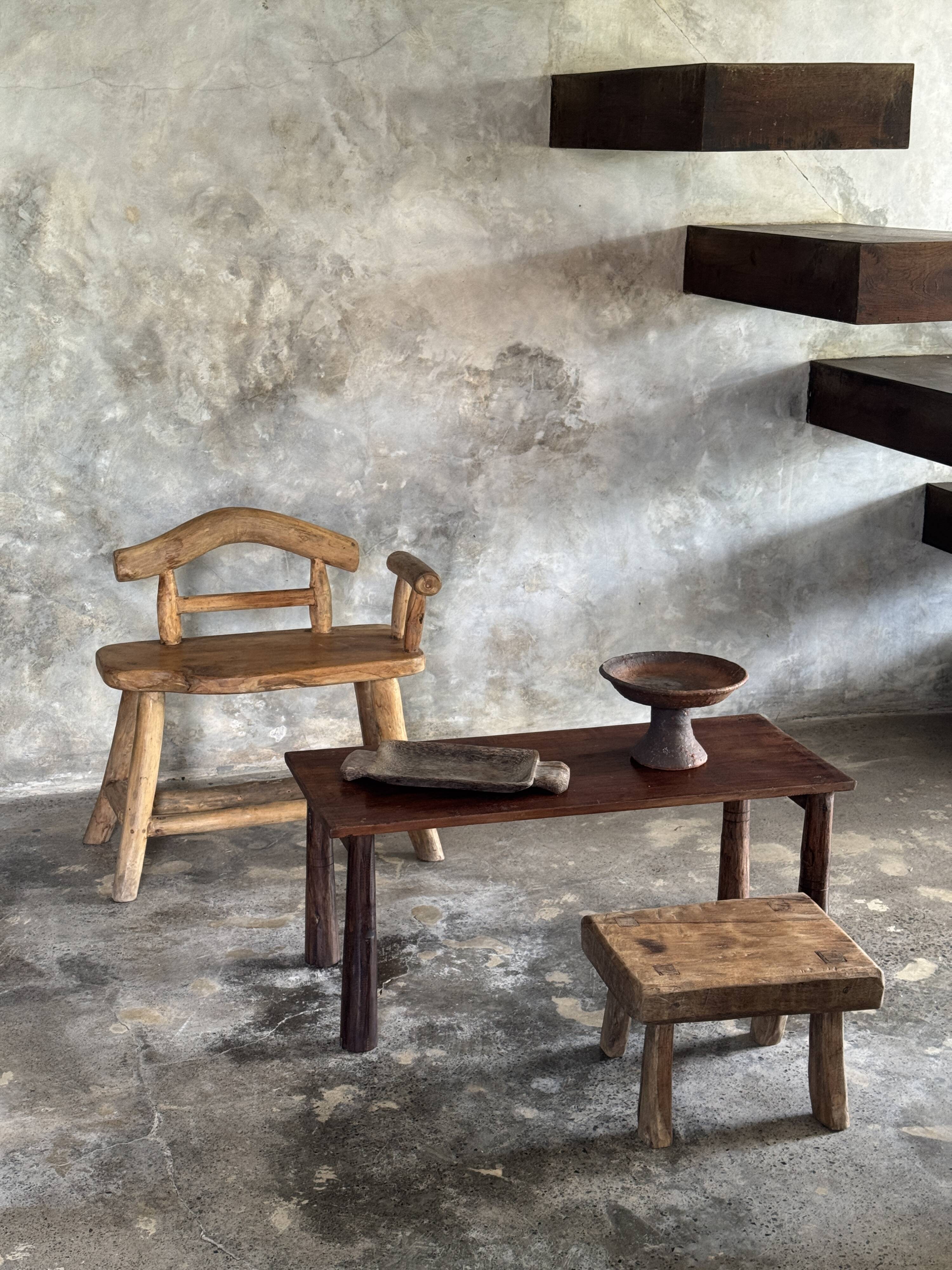 Small brutalist bench with backrest and armrests in Asian blonde teak H67 L6