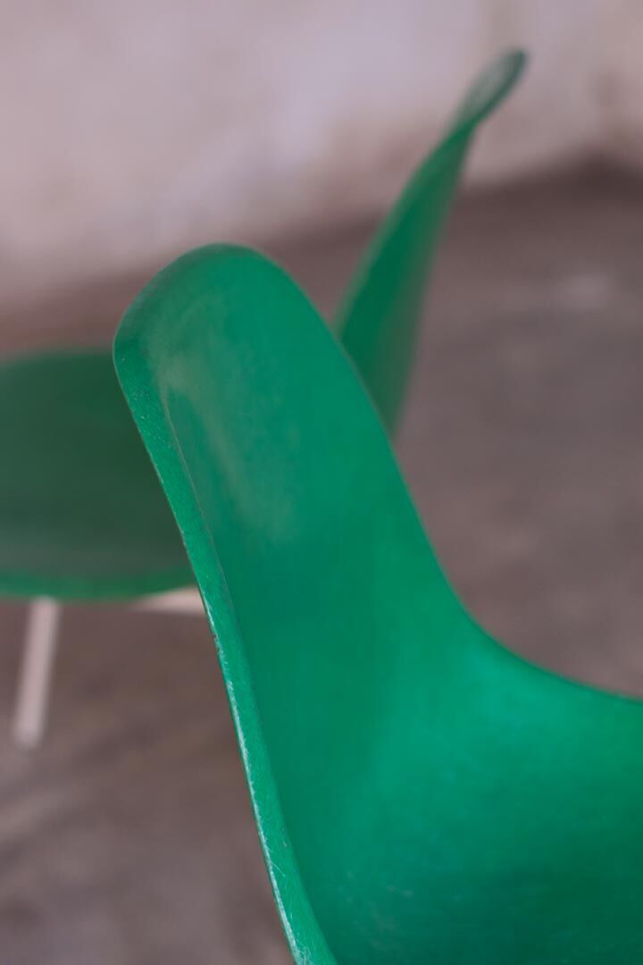 12 Vintage DSX Chairs Fiberglass Charles and Ray Eames / Herman Miller 1960'