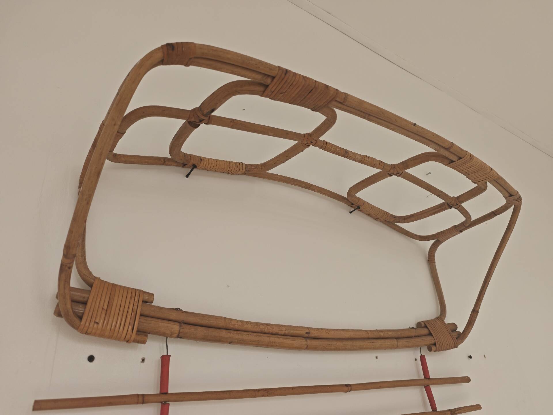 Wall-mounted coat rack in rattan, Czechoslovakia 1960