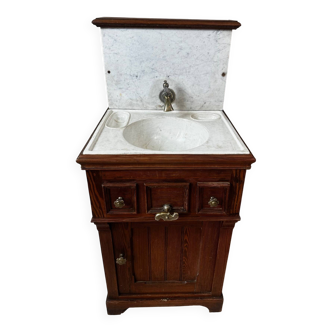 Bathroom vanity unit
