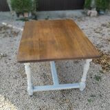 Table on walnut