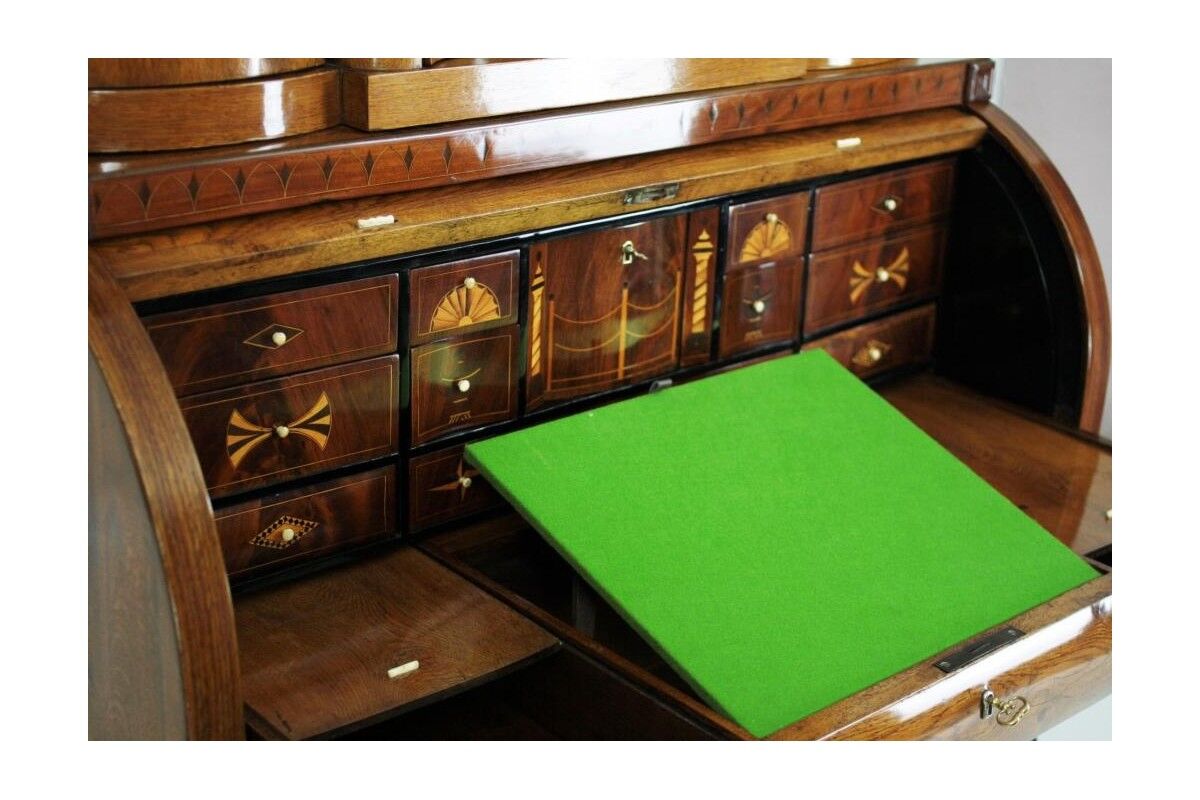 Oak secretary, Northern Europe, around 1820