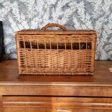 Wicker basket