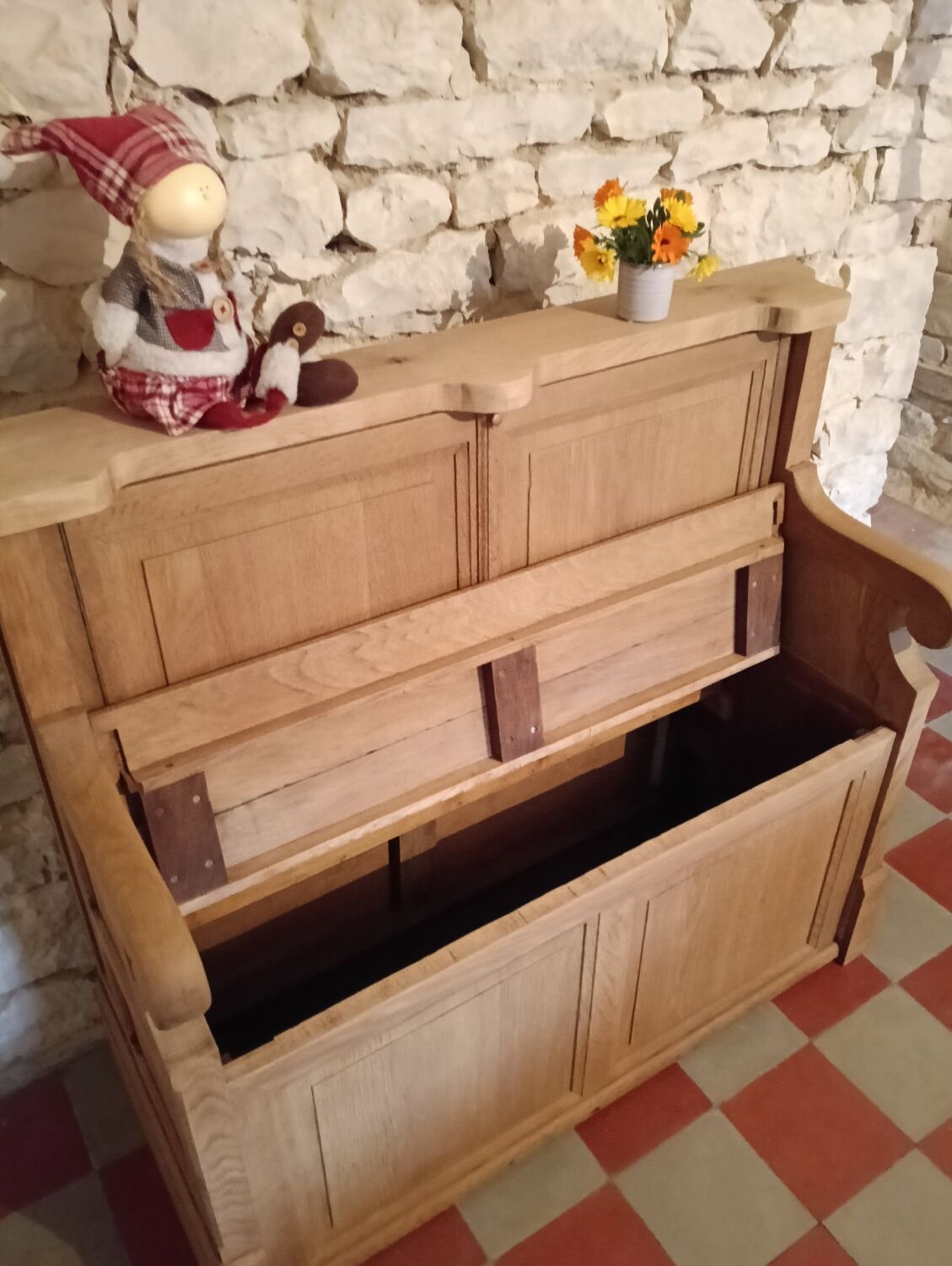 Solid oak bench