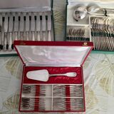 Silver metal cutlery
