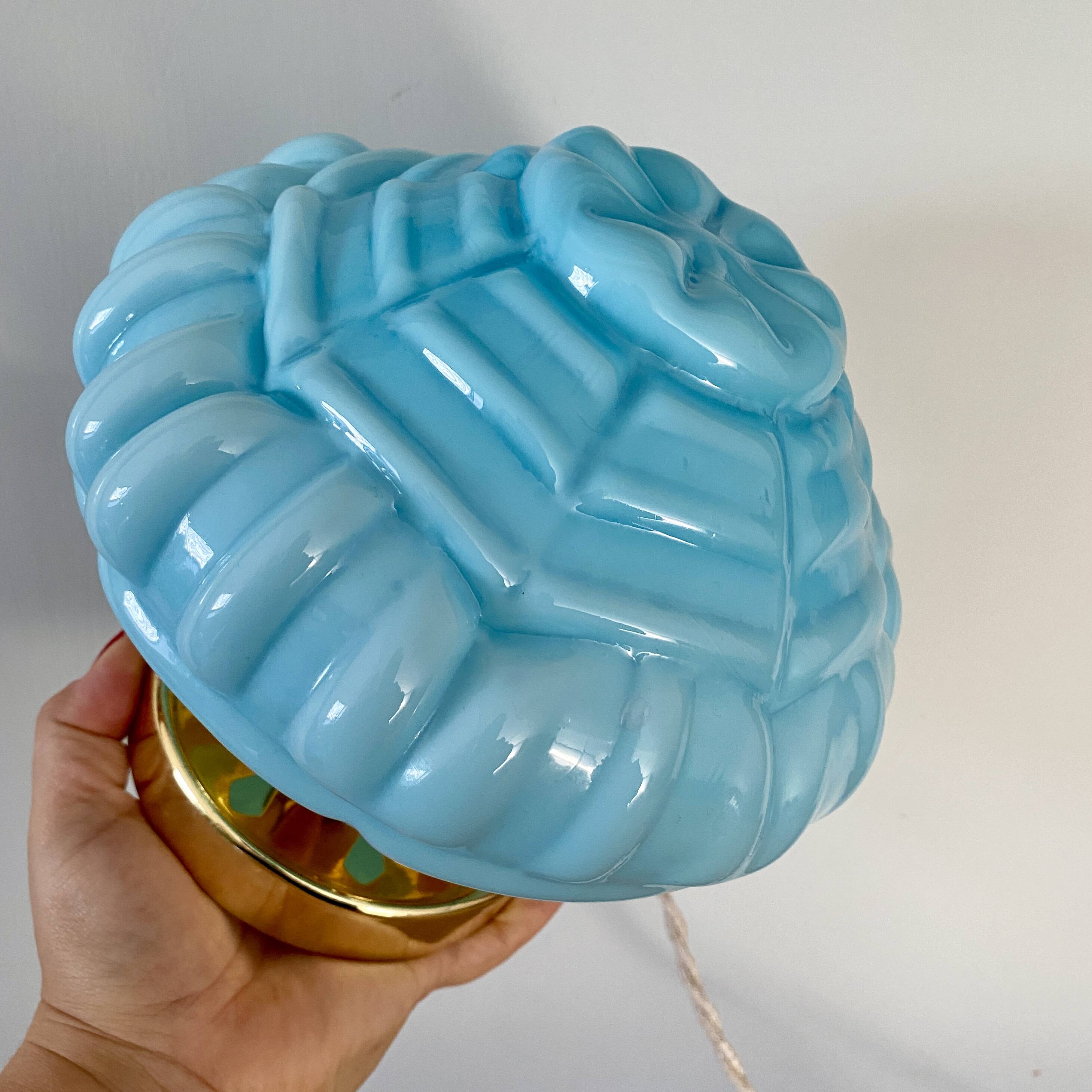 Lampe à poser globe vintage art déco en opaline bleue