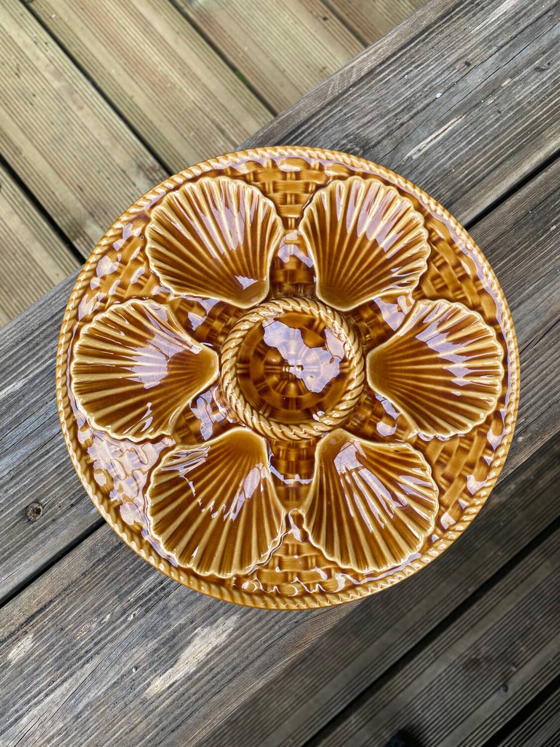 Longchamp oyster plate