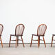 Série de 4 chaises scandinaves à dossier baton 1960