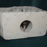 Lamp in stone of the gard carved brutalist form signed, circa 1970 dlg tormos