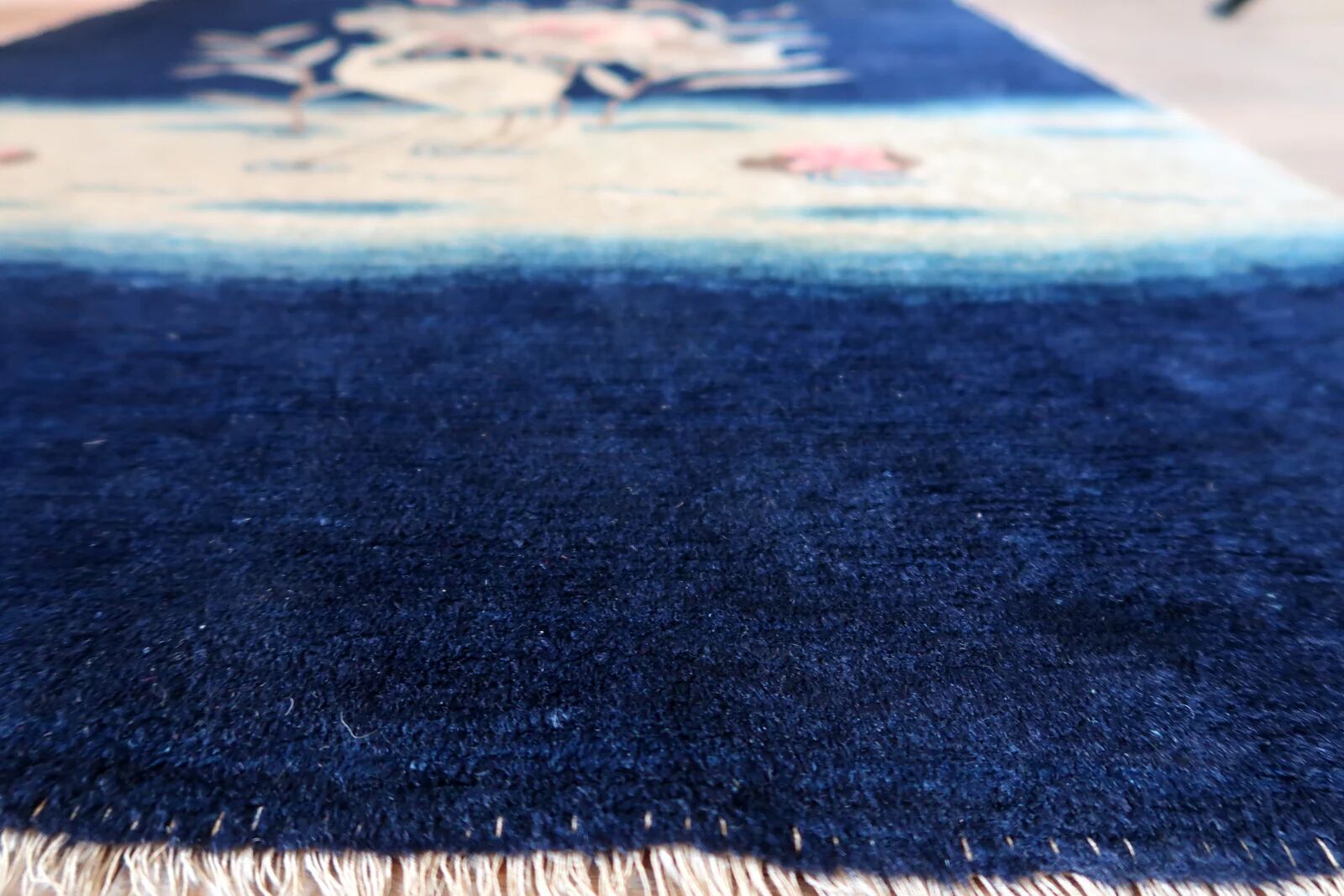 Antique 1890s Chinese Peking rug with crane design 95cm x 152cm