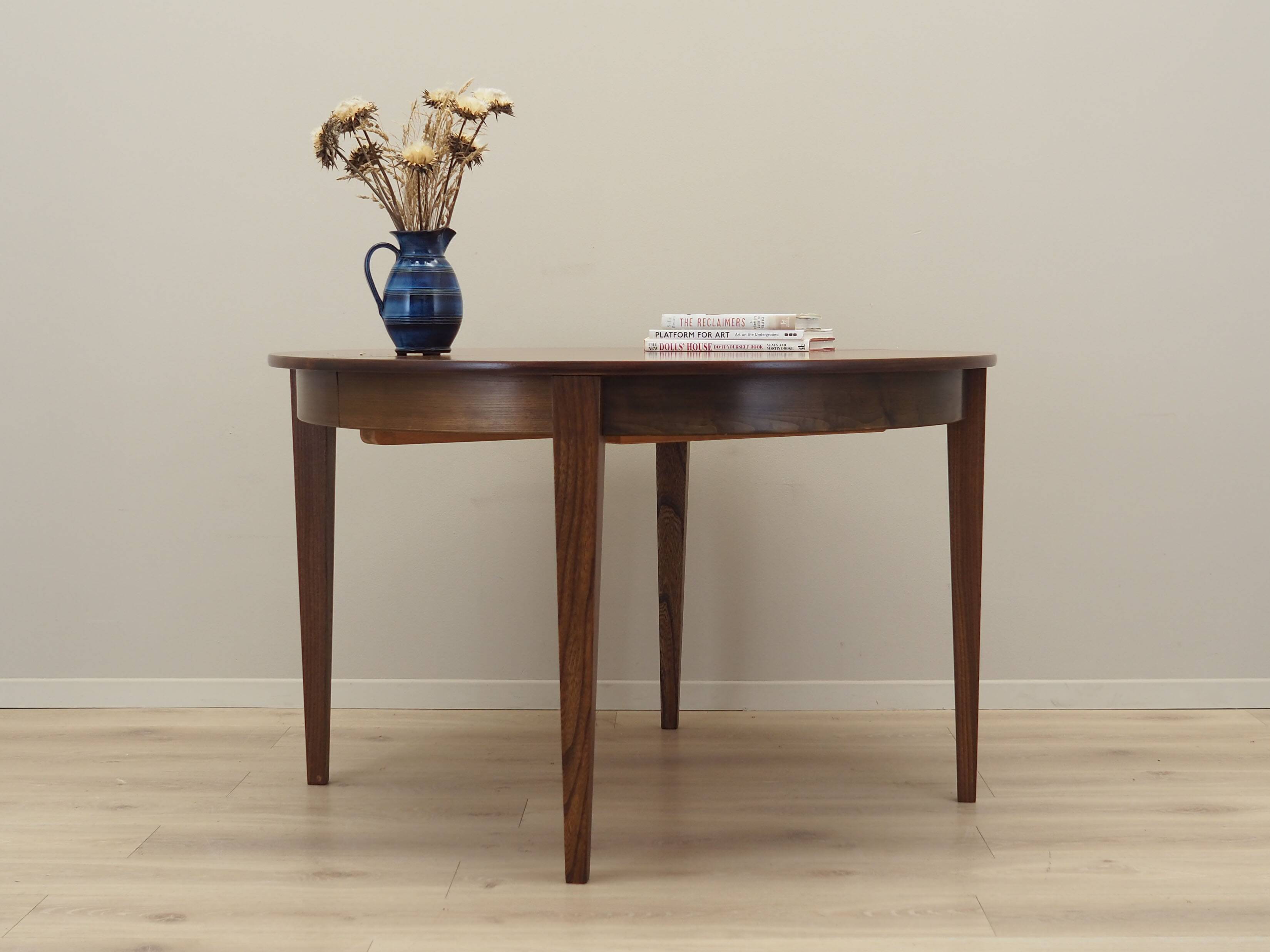 Round rosewood table, Danish design, 1970s, production: Denmark
