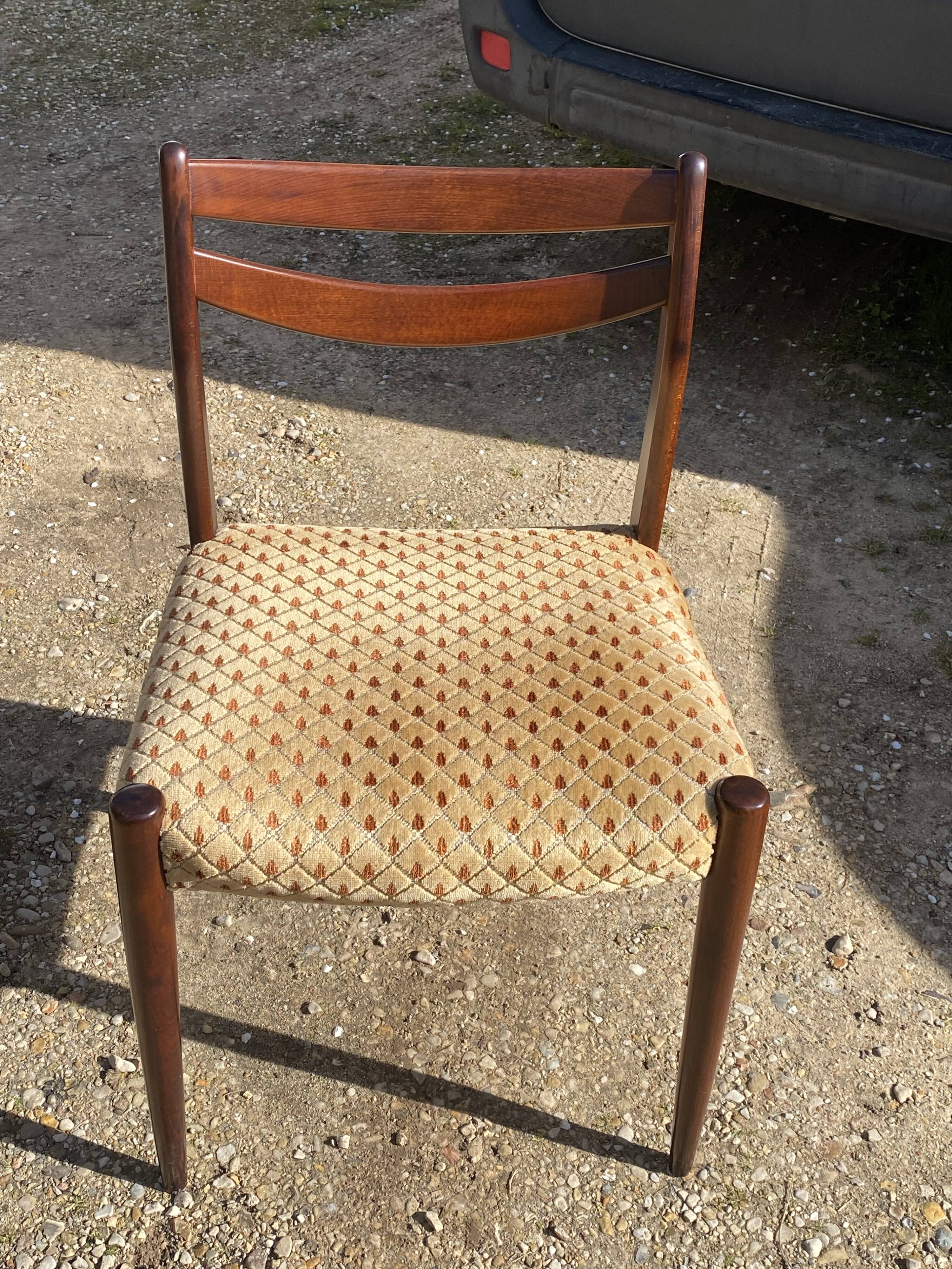 Lot of 6 vintage Scandinavian chairs from the 1950s in rosewood.