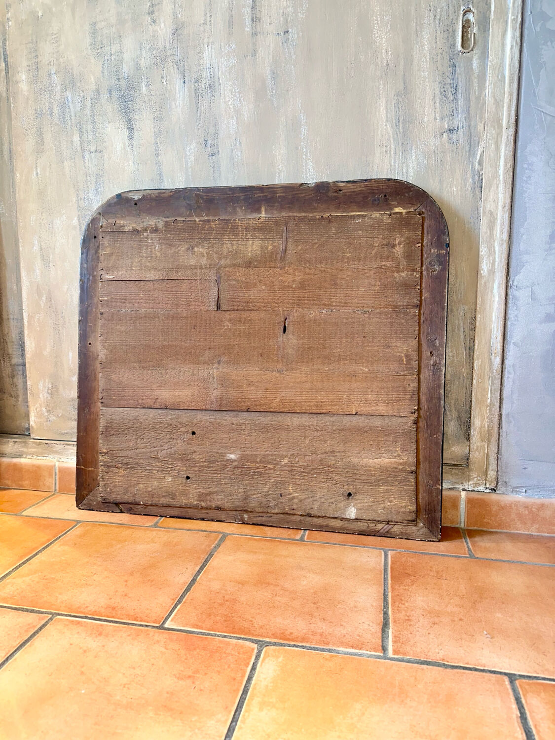 Antique gilded Louis-Philippe mirror, 19th century.