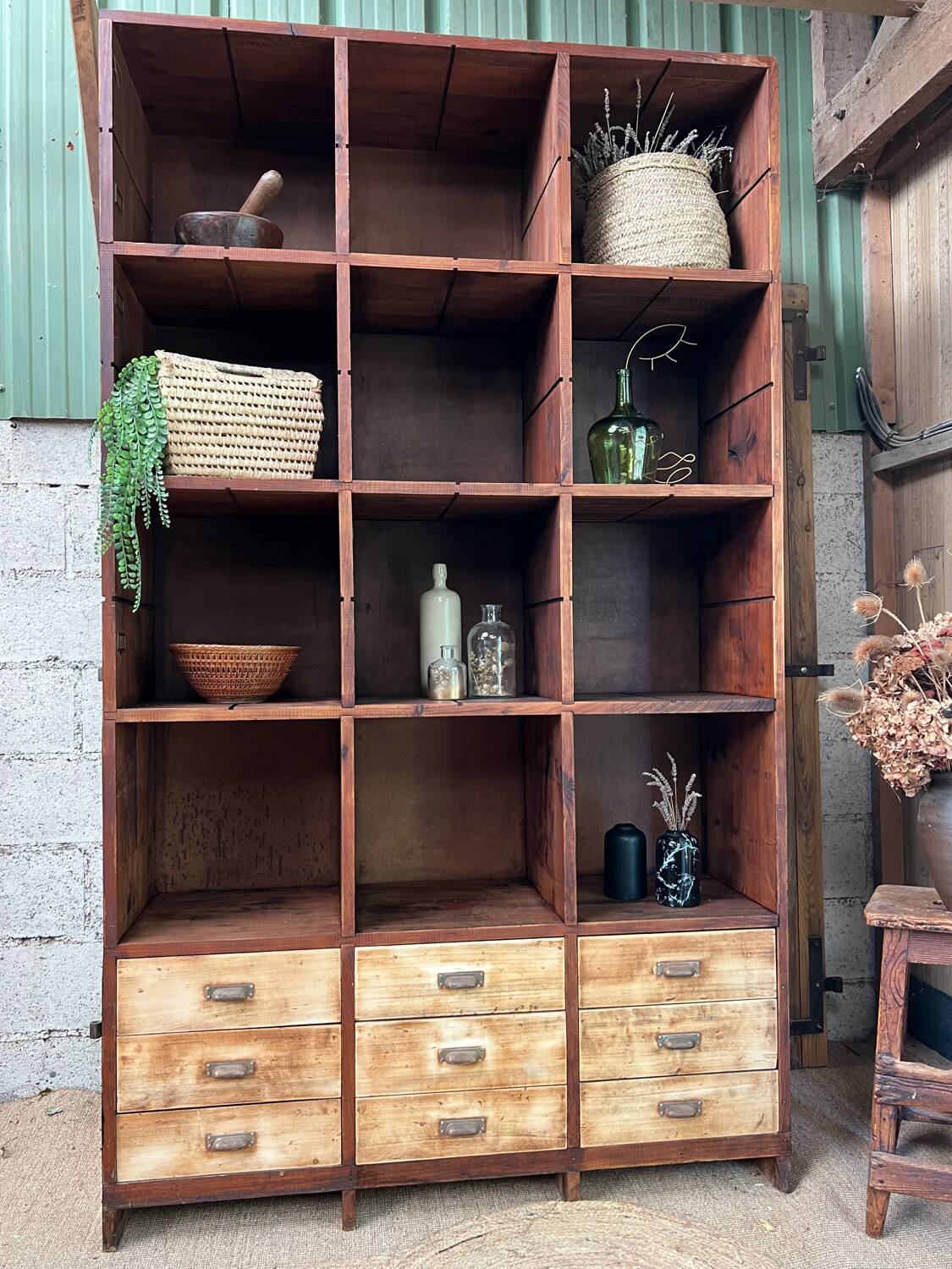 Meuble de métier, meuble de rangement