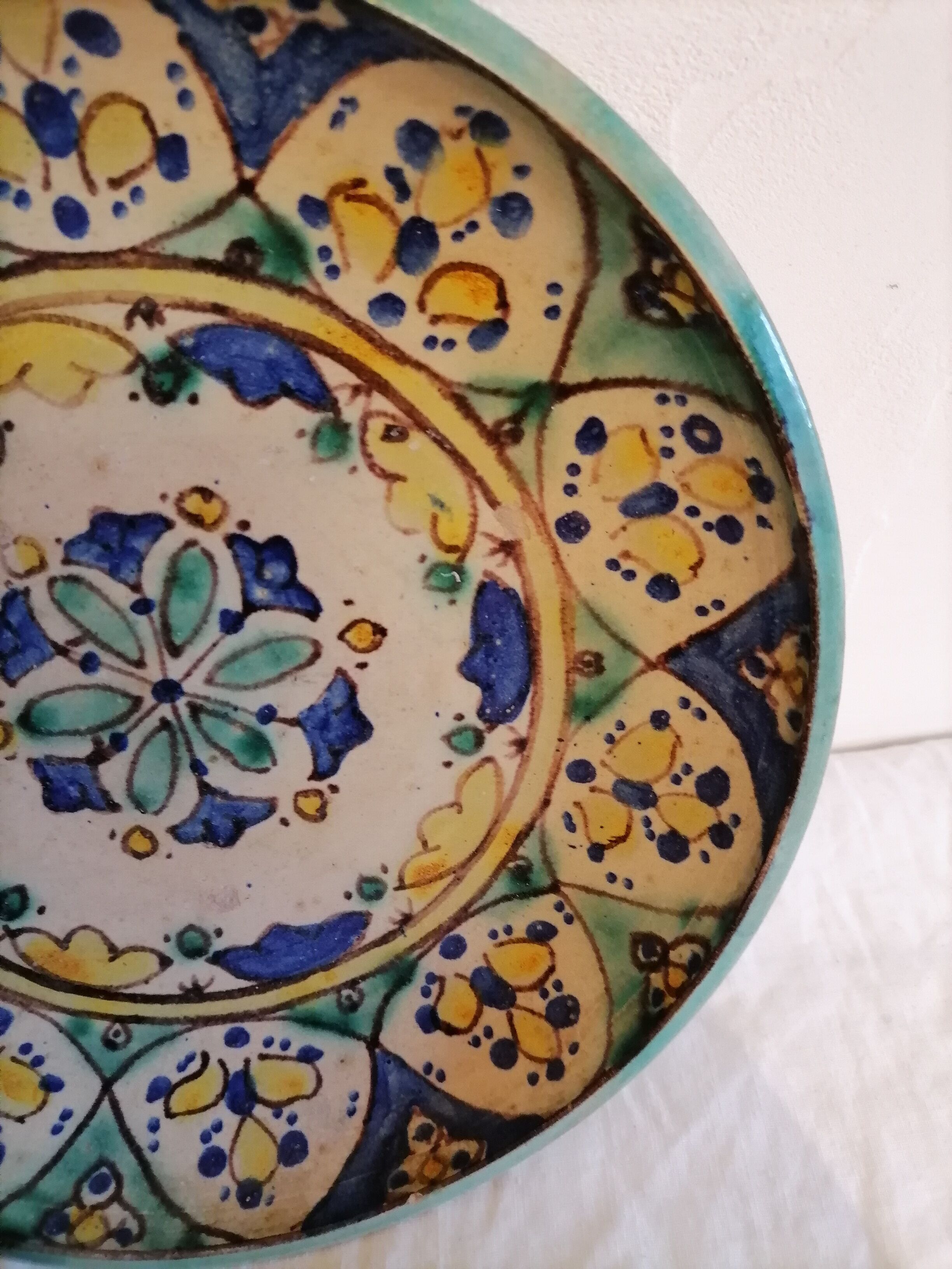 Old oriental plate. Tunisia, early twentieth century