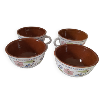 Glazed earthenware cups