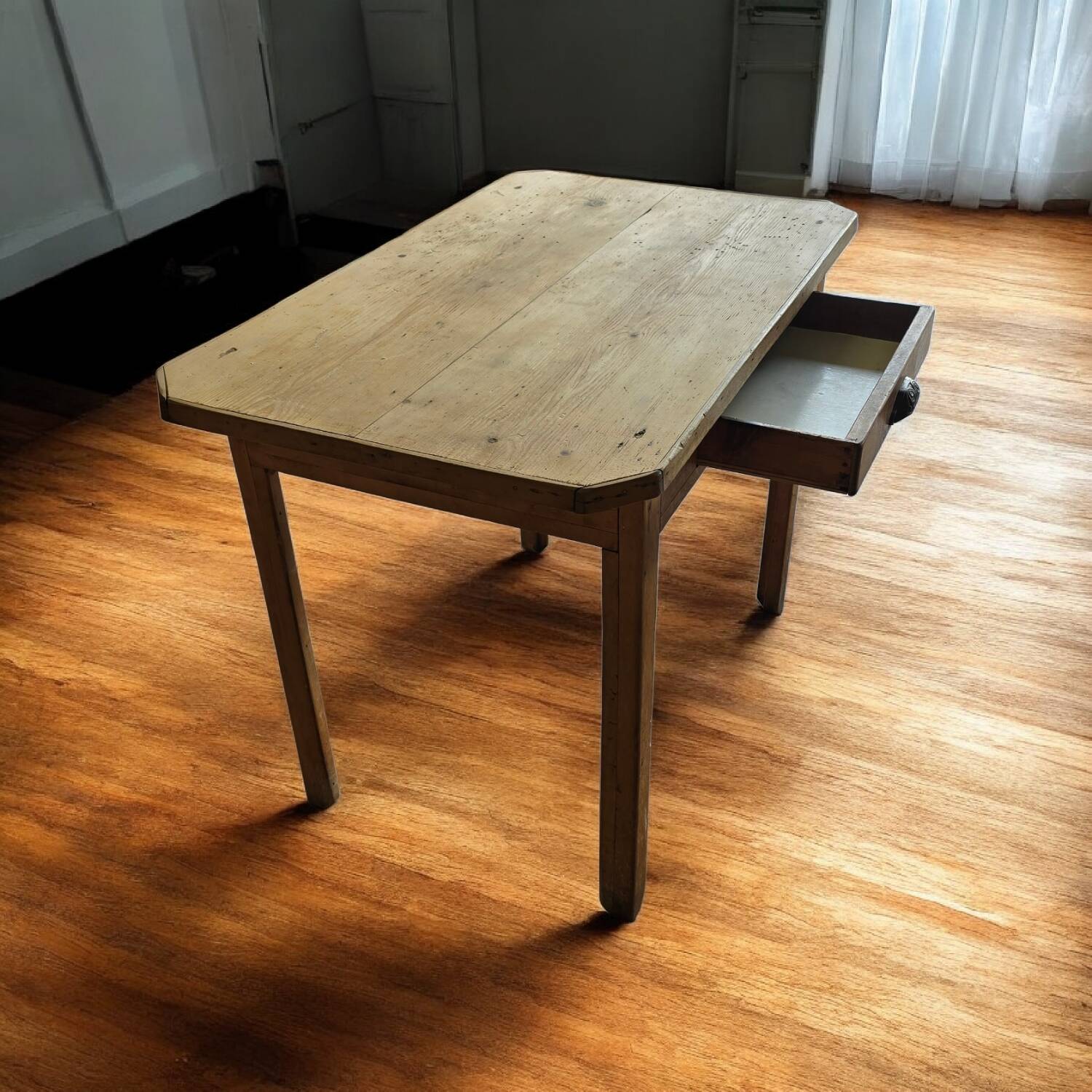 Antique wooden farmhouse table with drawer – 19th / early 20th century