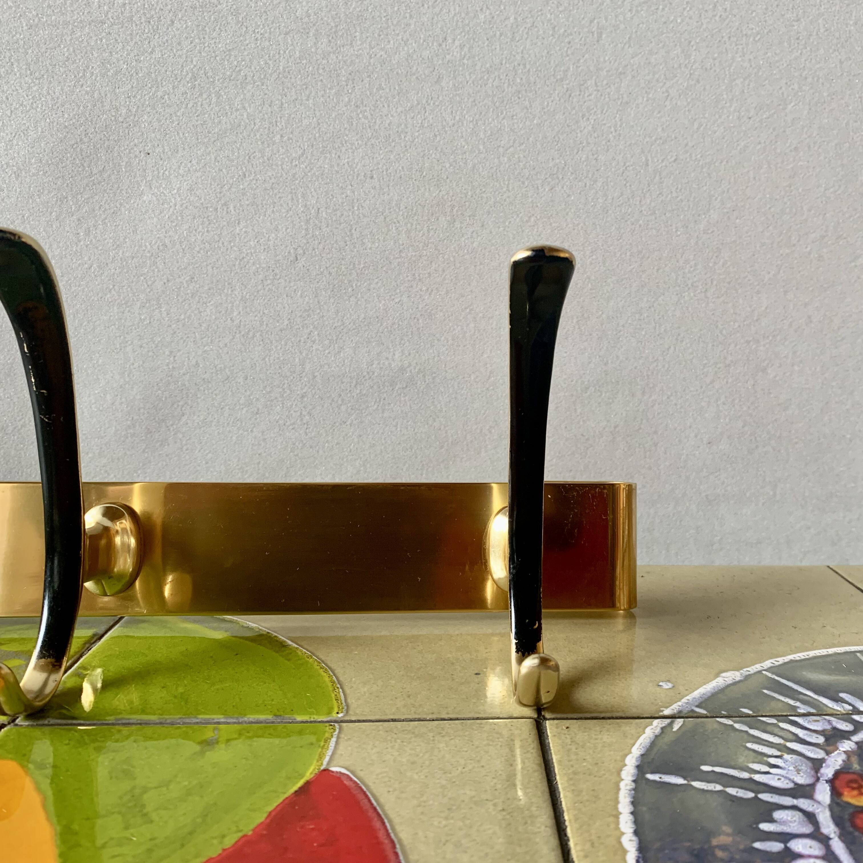 Vintage wall-mounted coat rack in golden aluminum - triple coat hook