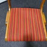 Stacking chair