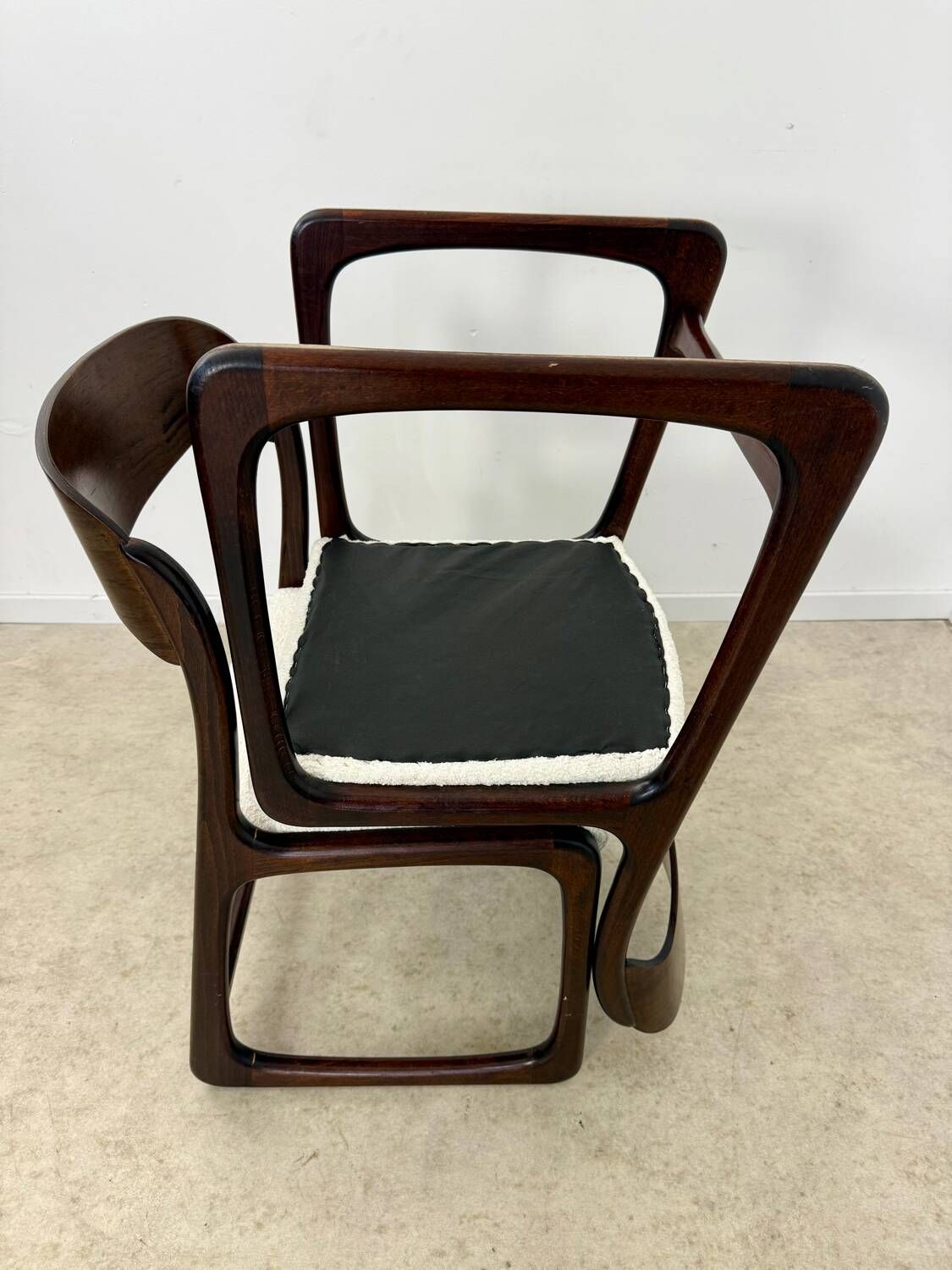 Set of 2 Baumann sled chairs in wood and terry fabric, 60s design