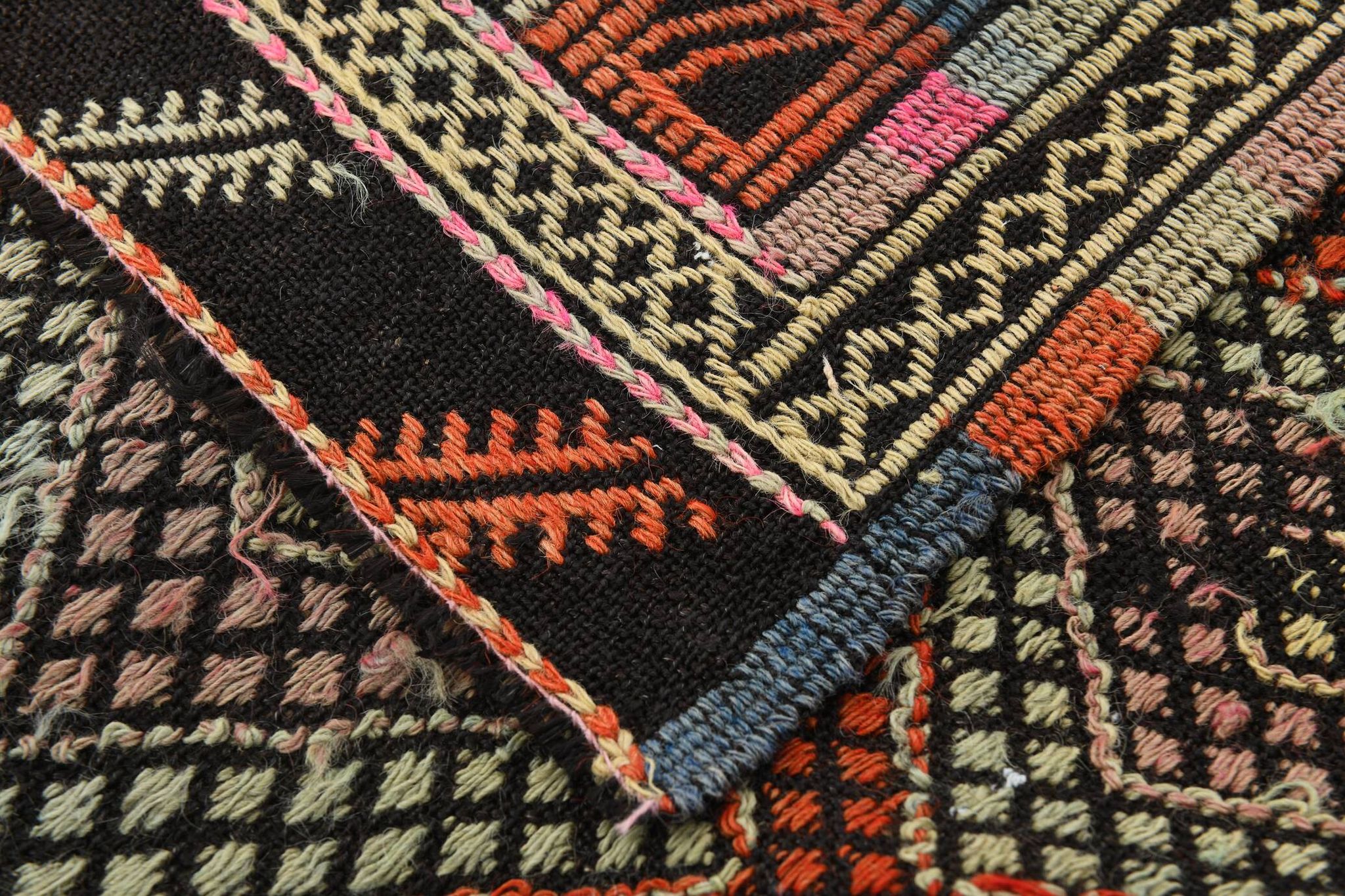 5x7 Pink & Blue Handmade Kilim Rug, 167x226Cm