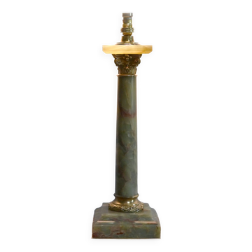 Pied à colonne en onyx vert, goût empire – début xxe