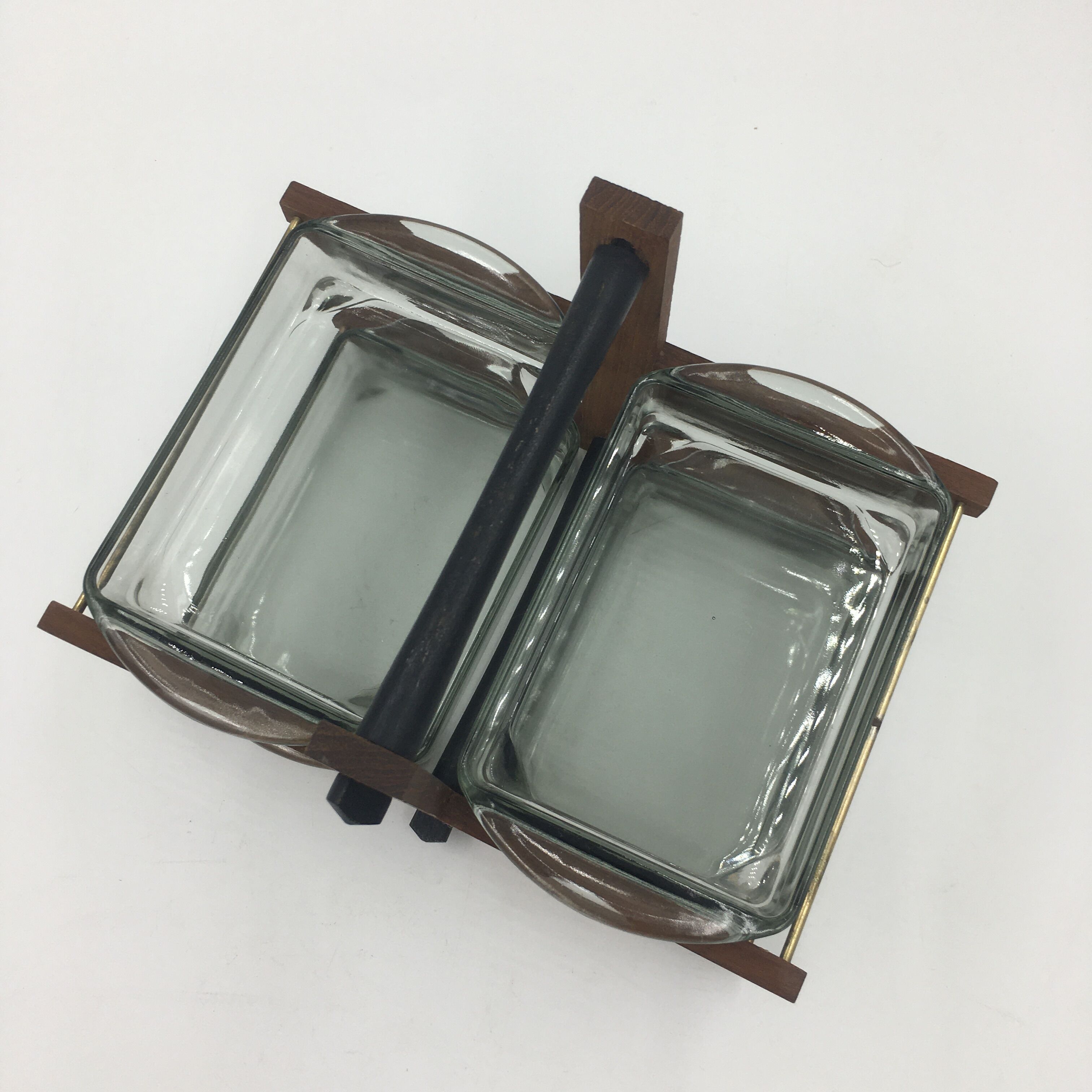 Danish aperitif servant