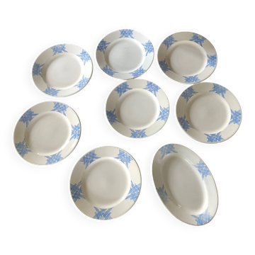 set of 7 dessert plates and 1 vintage serving dish