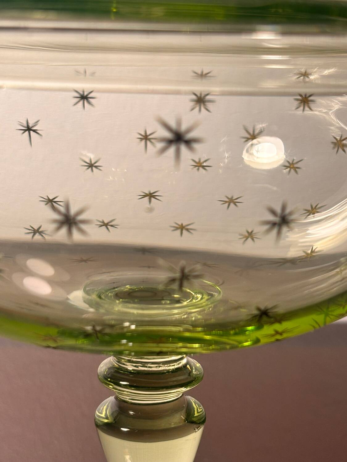 Baccarat/Saint Louis Compotier Ouraline crystal