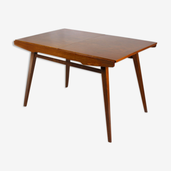 Table from Tatra, 1960