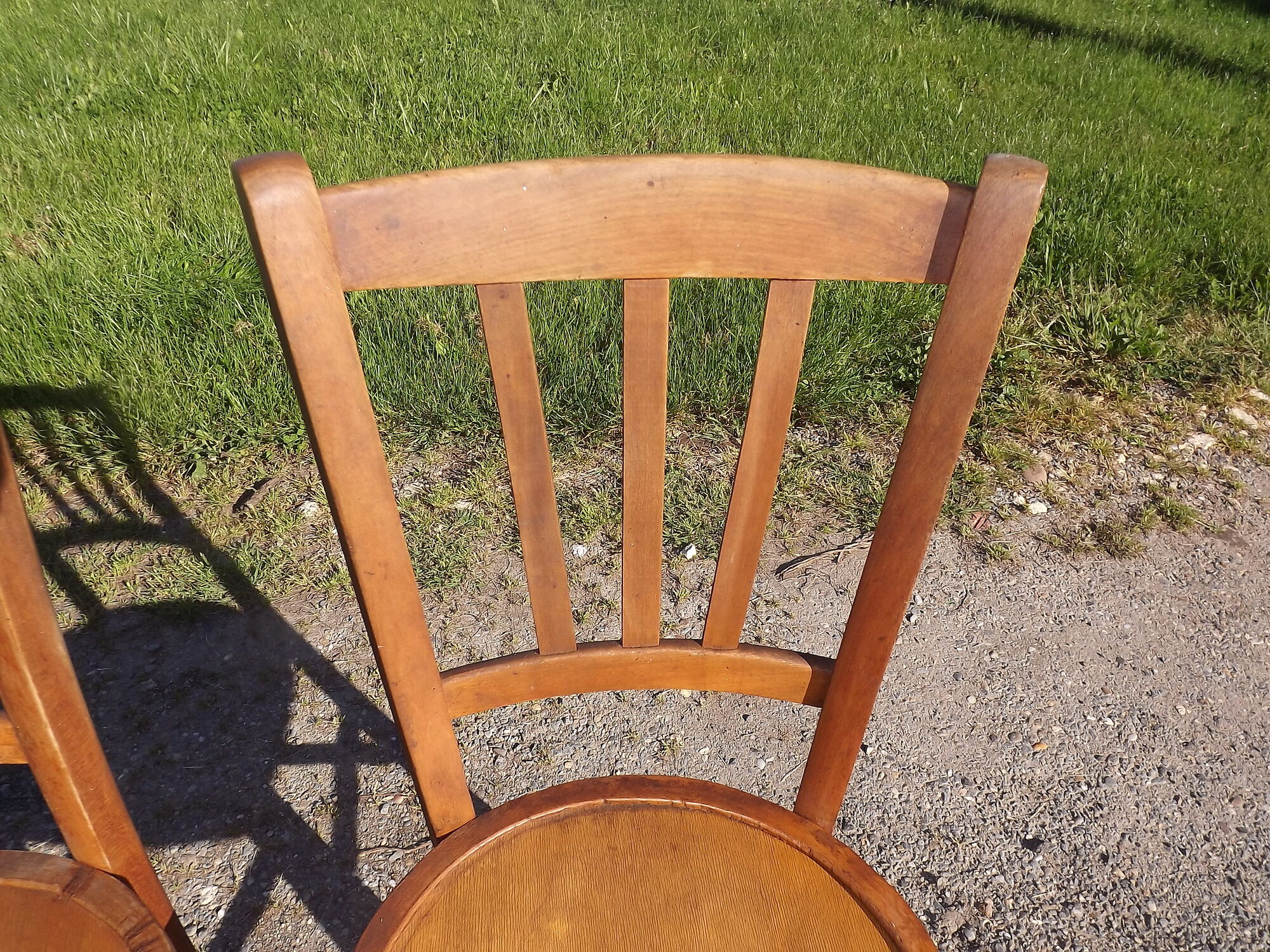 3 bistrot chairs years 60