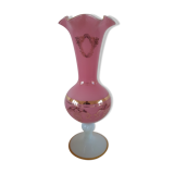 Vase à balustre en opaline 20ème siecle