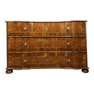 Louis XV period Alsatian crossbow chest of drawers in noble wood marquetry circa 1750