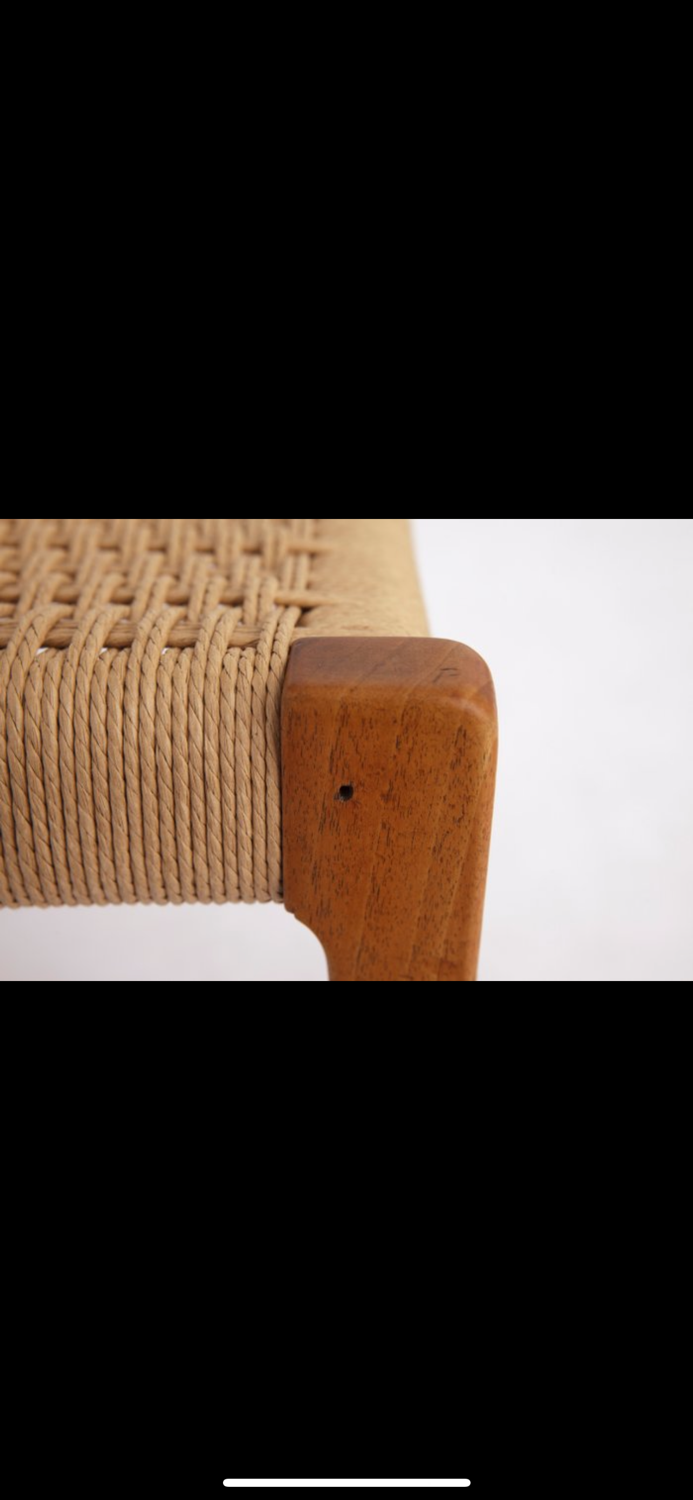 Niels O. Moller chair model 71